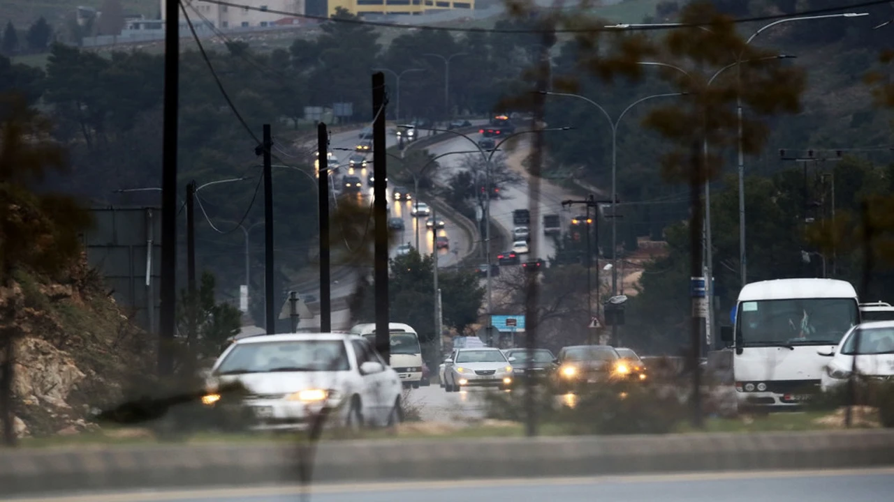 تقلبات جوية مرتقبة.. موعد انخفاض درجات الحرارة وفرص سقوط الأمطار بجميع المحافظات